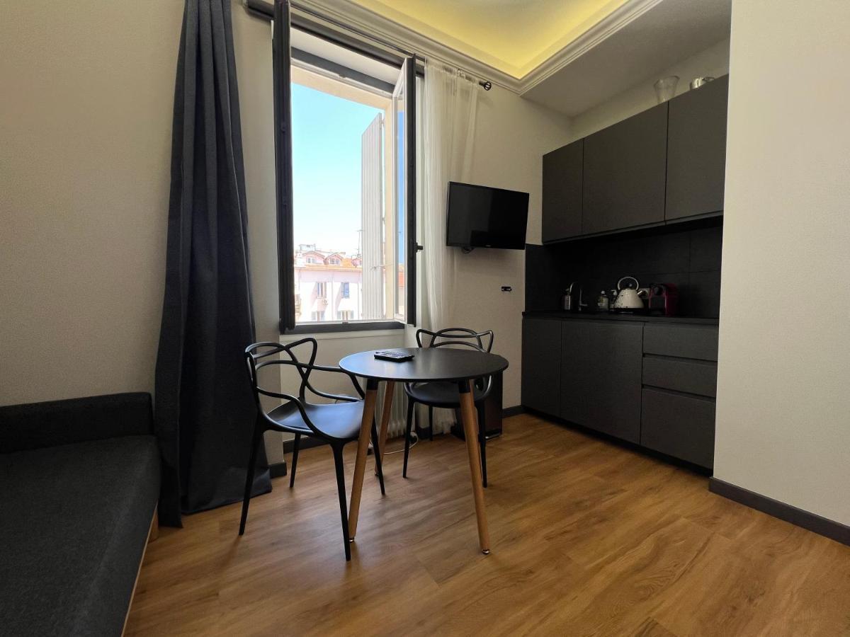 Newly Renovated Luxury Suite In The Center Of Cannes Buitenkant foto